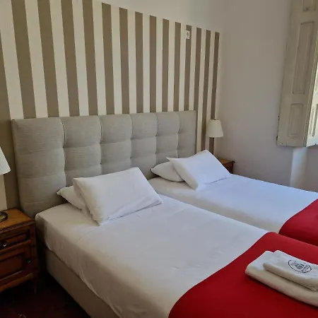 Do Largo Guest house *