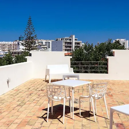 Do Largo بيت ضيافة فارو