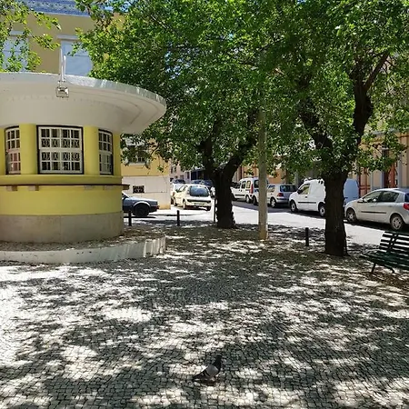 Do Largo בית הארחה פארו
